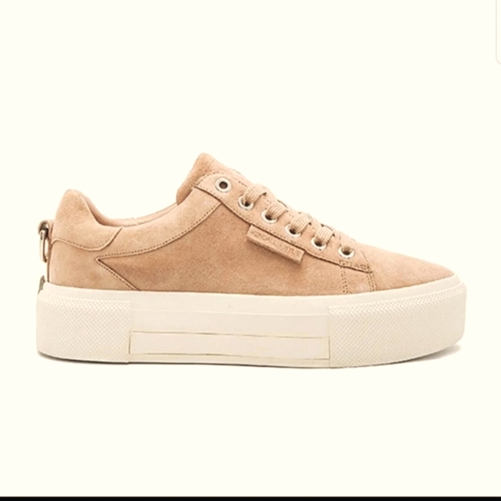 Kendall & Kylie Platform Suede Sneakers